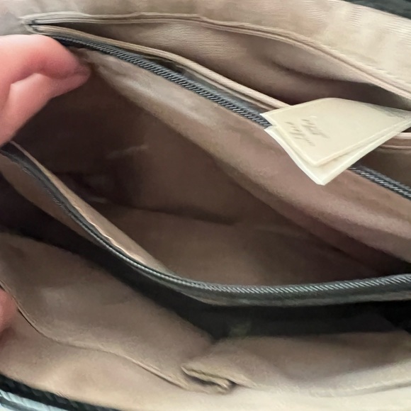 Brand new Valentino handbag! With tags - Picture 4 of 9